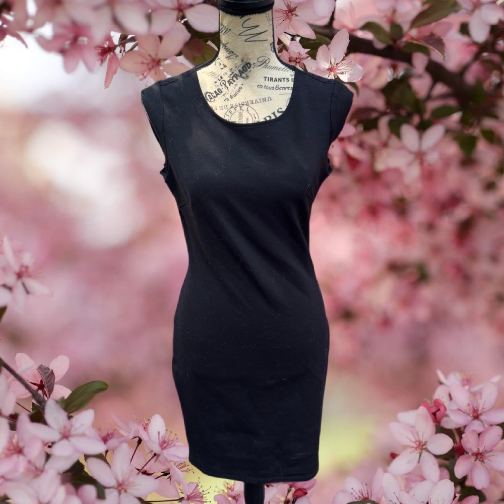 Lulu's Black Sheath Midi Dress for Cocktail